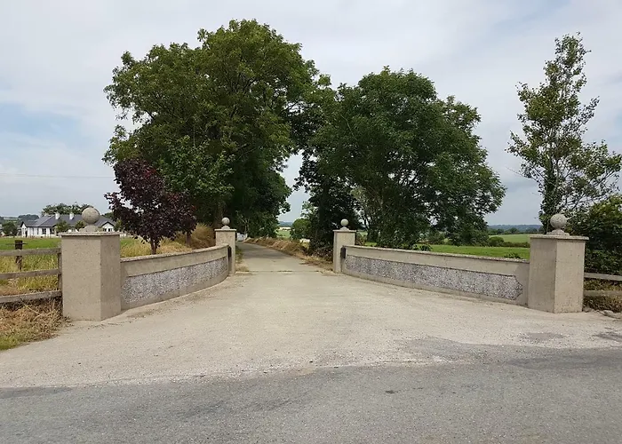 Winter Heights 招待所 Aughnagroagh Bridge